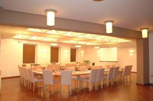 Hotel I Restauracja Abis ビストシツァ・クウォツカ エクステリア 写真